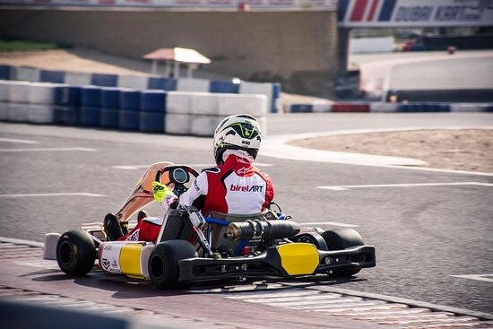 Outdoor Pro Commercial Circuit